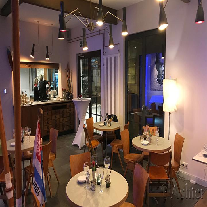 Achter Restaurant & Cafe